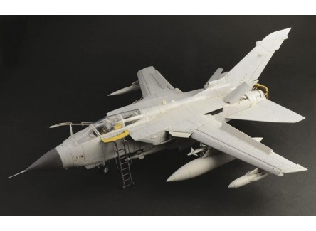 Italeri 2513S - Maqueta avión Tornado...