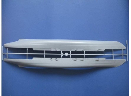 Zvezda 9060 - Maqueta acorazado...