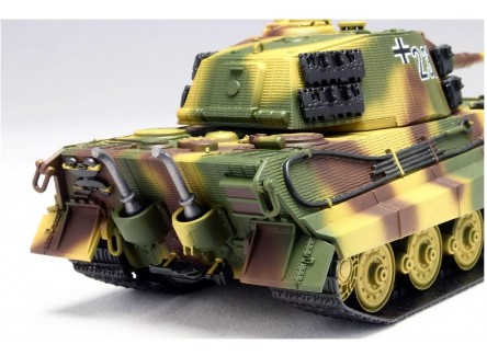 Italeri  15765 - Maqueta Sd. Kfz.182... Italeri  15765 - Maqueta Sd. Kfz.182...