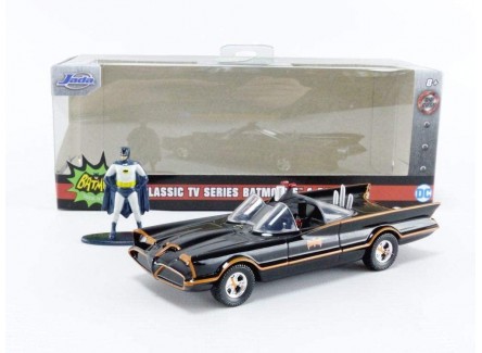 JADA 31703 - Batmobile con Figura...