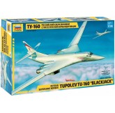 Zvezda 7002 - Maqueta...