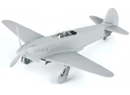 Zvezda 7301 - Maqueta avión Soviético...