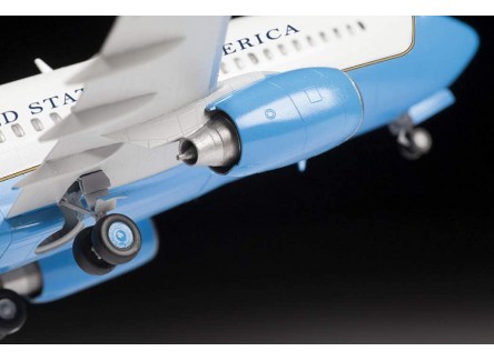 Zvezda 7027 - Maqueta Airlines Boeing...