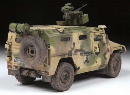 Zvezda 3683 - Maqueta vehículo...