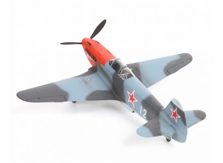 Zvezda 4814 - Maqueta avión Soviético...