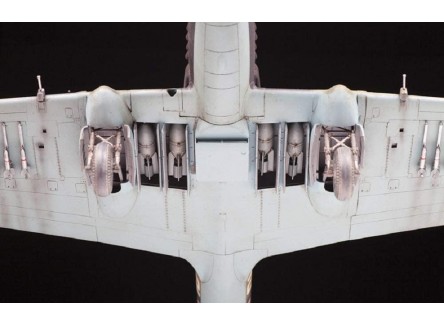 Zvezda 4825 - Maqueta avión combate...