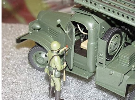 Zvezda 3521 - Maqueta vehículo BM-13...