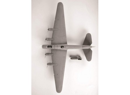 Zvezda 7291 - Maqueta bombardero...