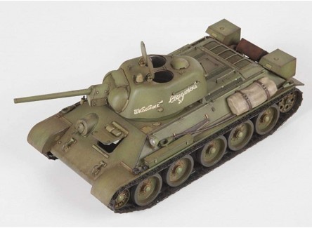Zvezda 3689 - Tanque Soviético modelo...