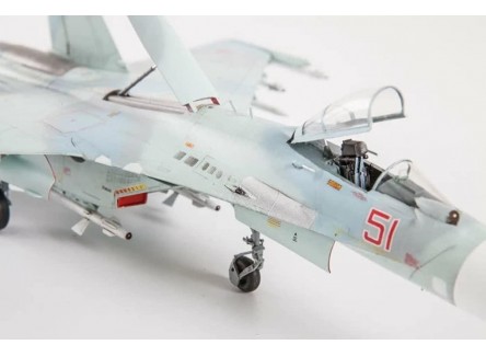 Zvezda 7295 - Maqueta caza Ruso...