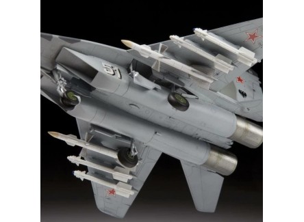 Zvezda 7278 - Maqueta caza Ruso...