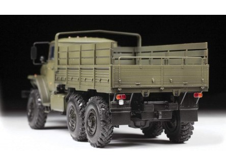 Zvezda 3654 - Maqueta camión del...