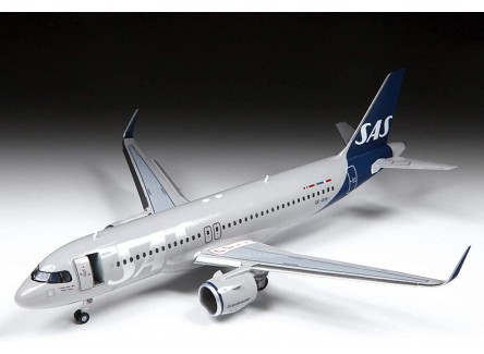 Zvezda 7037 - Maqueta avión civil...