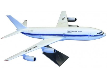 Zvezda 7001 - Maqueta avión civil...