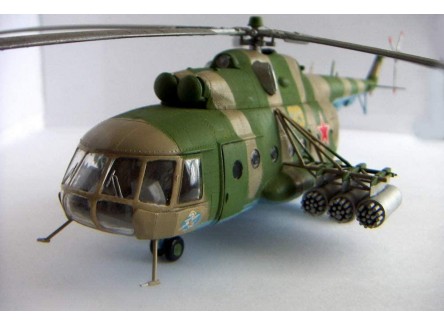 Zvezda 7230 - Maqueta helicóptero...