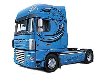 Italeri 3933 - Camión DAF XF105 Space...