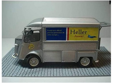 Heller 80768 - Citroën Fourgon Hy....