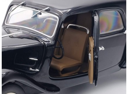 Solido 1800903 - Citroën Traction 11...