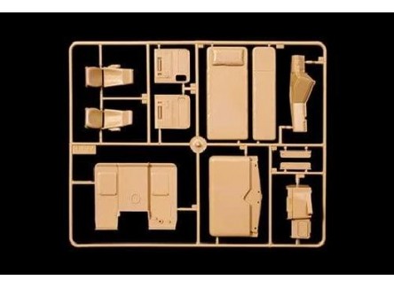 Italeri 3859S Freightliner FLC -...