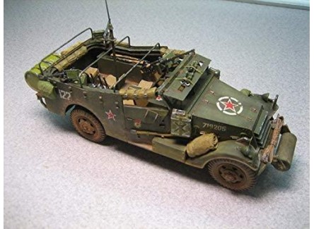 Zvezda 3581 - Maqueta M3 Armored...