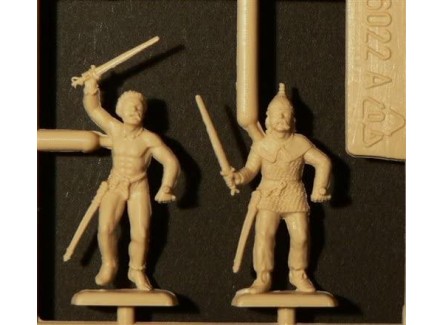 Italeri 6022 - Figuritas guerreros...