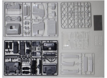 Italeri 3934 - Iveco HI-Way E5... Italeri 3934 - Iveco HI-Way E5...